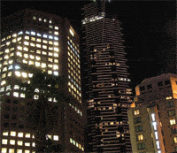 Небоскребы на Southbank. Слева здание IBM, в центре самое высокое здание Мельбурна к тому же жилое
